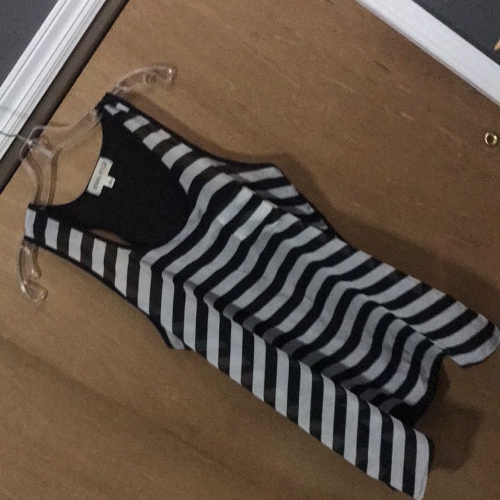 Zenana Women tank